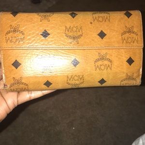 VINTAGE MCM WALLET!!!